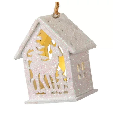 Házikó fa áttört szarvas mintával LED-es 7cm