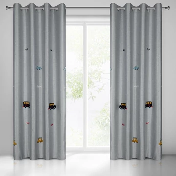 Alvin kész függöny, hímzett gyermekmintával, 240 GSM, 100% poliészter, ezüst színben Alvin kész függöny, hímzett gyermekmintával, 240 GSM, 100% poliészter, ezüst színben