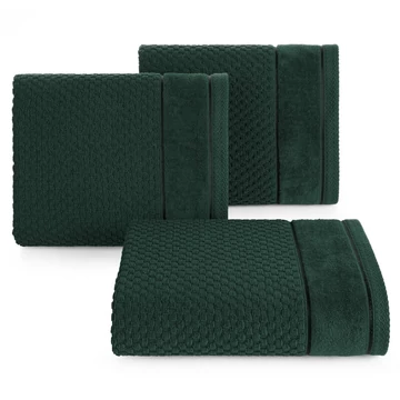 Frida kéztörlő széles velúr szegély 100% pamut sötétzöld Frida kéztörlő széles velúr szegély 100% pamut sötétzöld