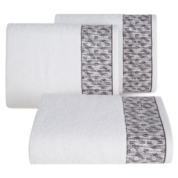 KIARA törölköző, fényes fonallal átszőtt jacquard szegéllyel